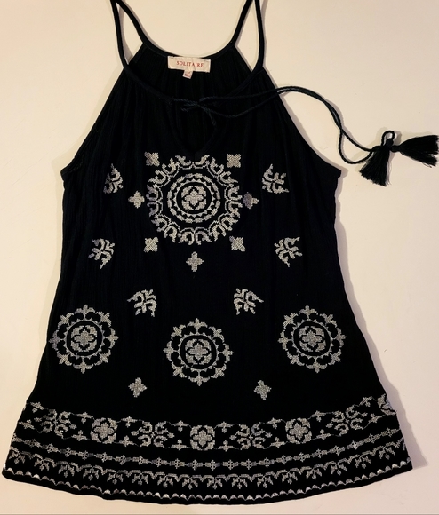 Solitaire Racer-Back Top - Picture 3 of 6